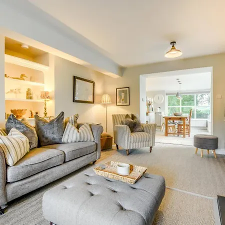 3 Bed In Oc-b33652 *