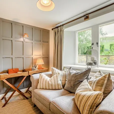 3 Bed In Oc-b33652 Feriehus