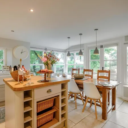 3 Bed In Oc-b33652 Feriehus *