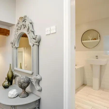 3 Bed In Oc-b33652